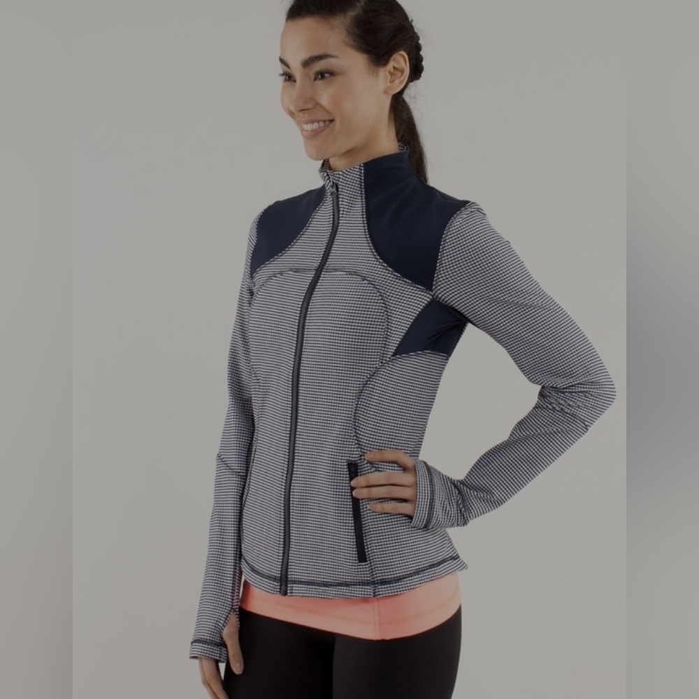 Lululemon Forme Jacket Inkwell - Picture 3 of 16
